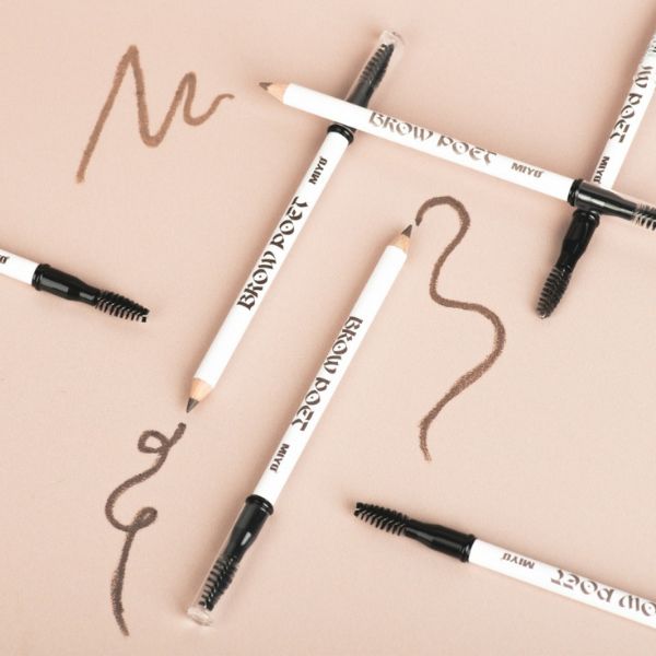 MIYO  03--Eyebrow pencil with brush Brow Poet - 01: Wood
